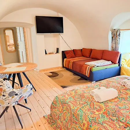 U Stareho Zamku Apartment *